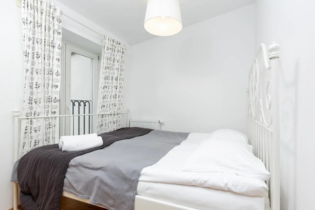 Warsaw City Centre Apartment Poznanska With Air-Conditioning By Noclegi Renters